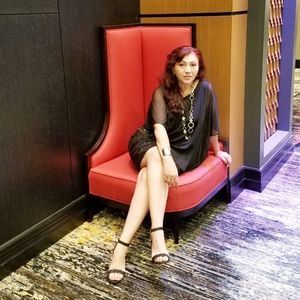 Meet your Posher, Norma